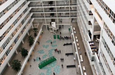 Waterlelies in het Atrium Den Haag - Piet Design Waterlelies in het Atrium Den Haag - Piet Design