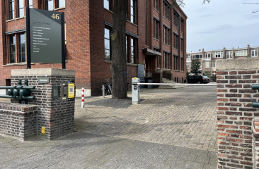 Ingang van parkeerplaats ParkBee Van Bylandt Huis (c) ParkBee Ingang van parkeerplaats ParkBee Van Bylandt Huis (c) ParkBee