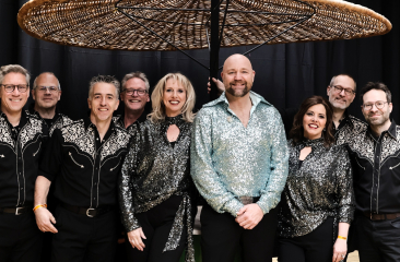 Neil Diamond Memories band