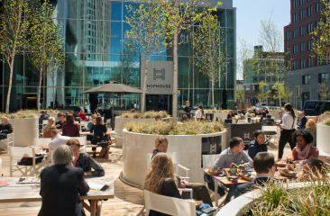Hofhouse food court Den Haag