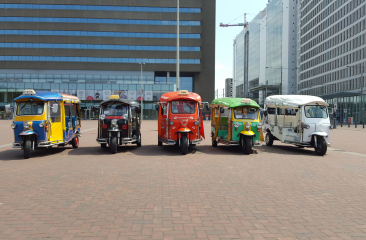 Tuk Tuk rondrit