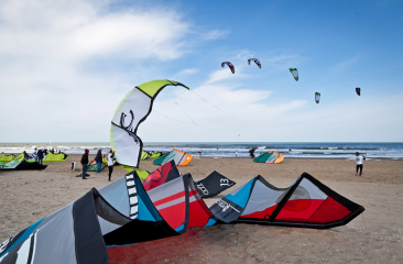 Kitesurfschool Blow Kijkduin