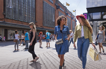 De Bijenkorf in de Grote Marktstraat