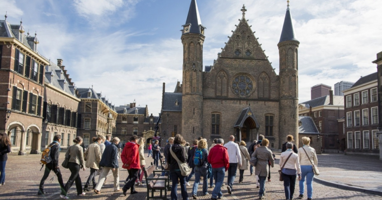 Prodemos op het binnenhof, 75 jaar Vrijheid Den Haag Prodemos op het binnenhof, 75 jaar Vrijheid Den Haag