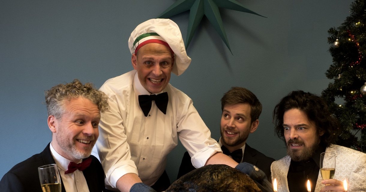 Op Sterk Water - De Hoe Overleef Ik De Kerst Show Op Sterk Water - De Hoe Overleef Ik De Kerst Show