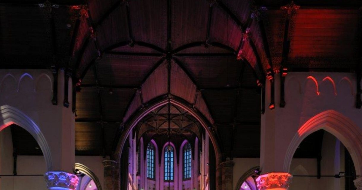 Tong Tong en Carillon - Rondom de Grote Kerk Tong Tong en Carillon - Rondom de Grote Kerk