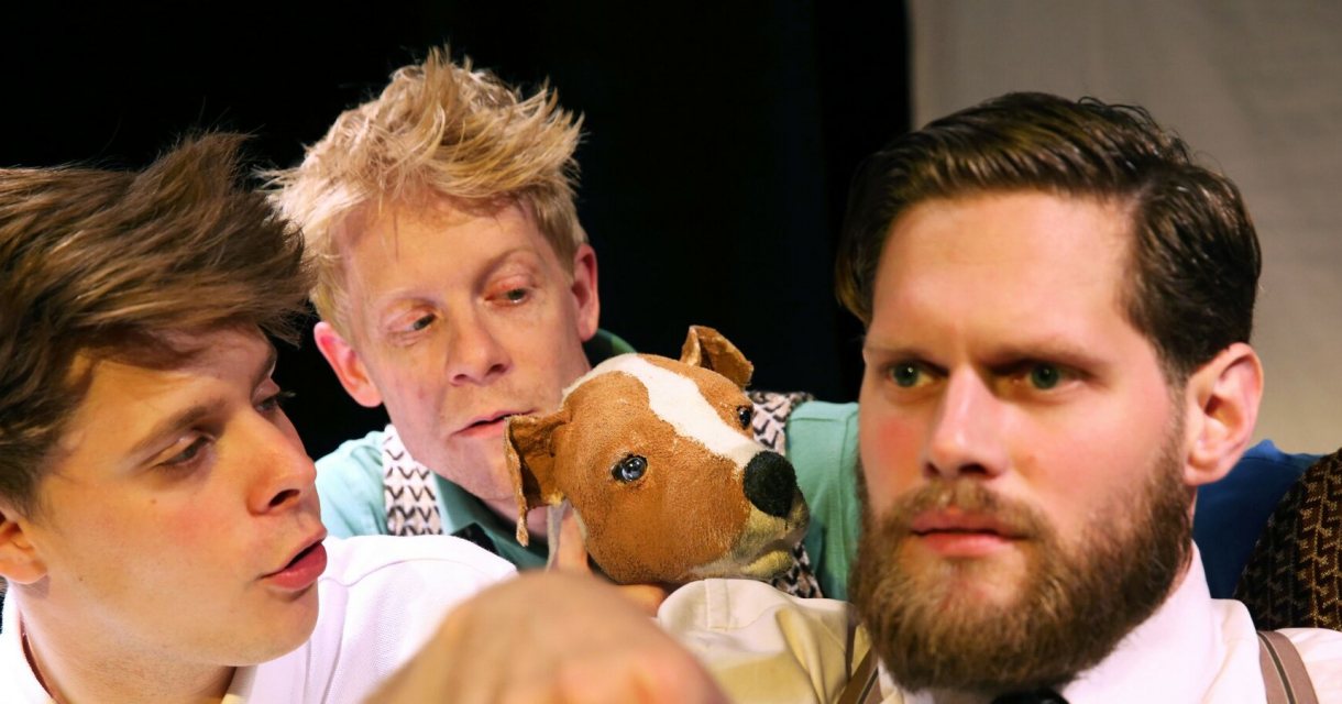 Theatergroep Kwatta - Perenbomen bloeien wit (10+) Theatergroep Kwatta - Perenbomen bloeien wit (10+)