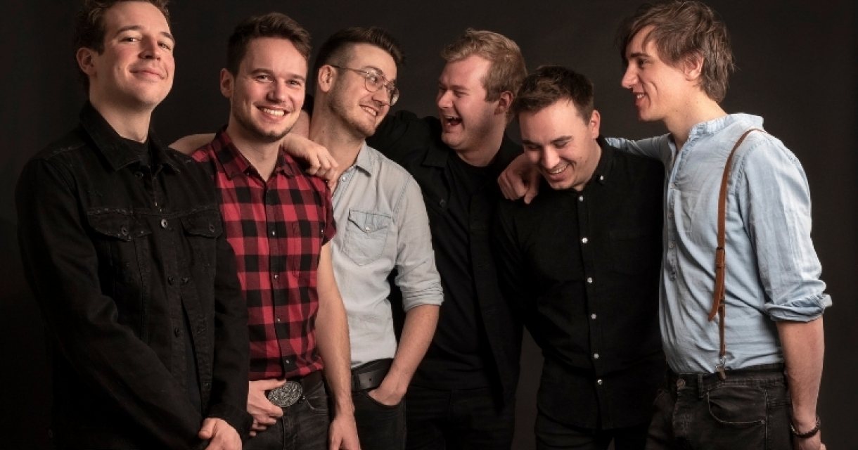 The Hillbilly Moonshiners play Mumford & Sons The Hillbilly Moonshiners play Mumford & Sons