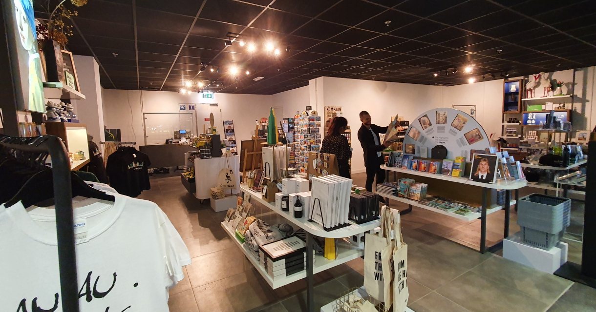 The Hague Info Store DH CS The Hague Info Store DH CS