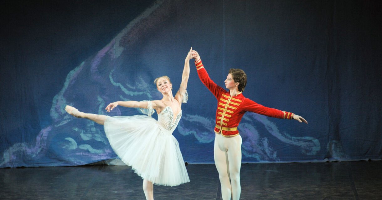 Notenkraker - Het Nationale Opera en Ballet van Odessa Notenkraker - Het Nationale Opera en Ballet van Odessa