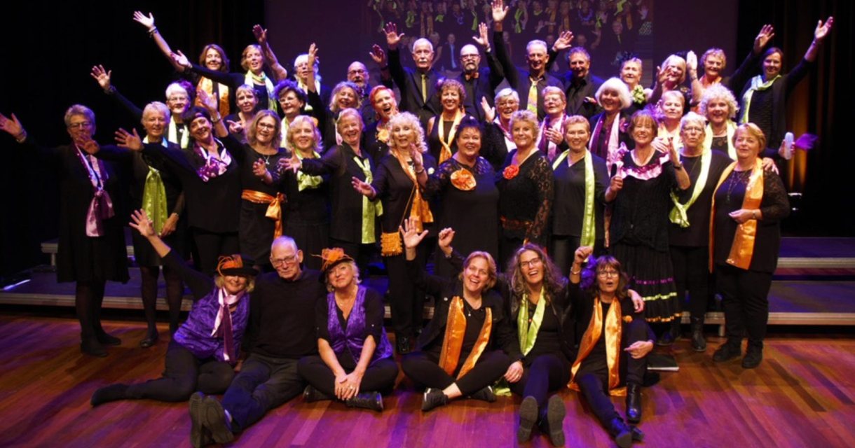 Meezingkoor - Oude Hollandse Nieuwe Meezingkoor - Oude Hollandse Nieuwe