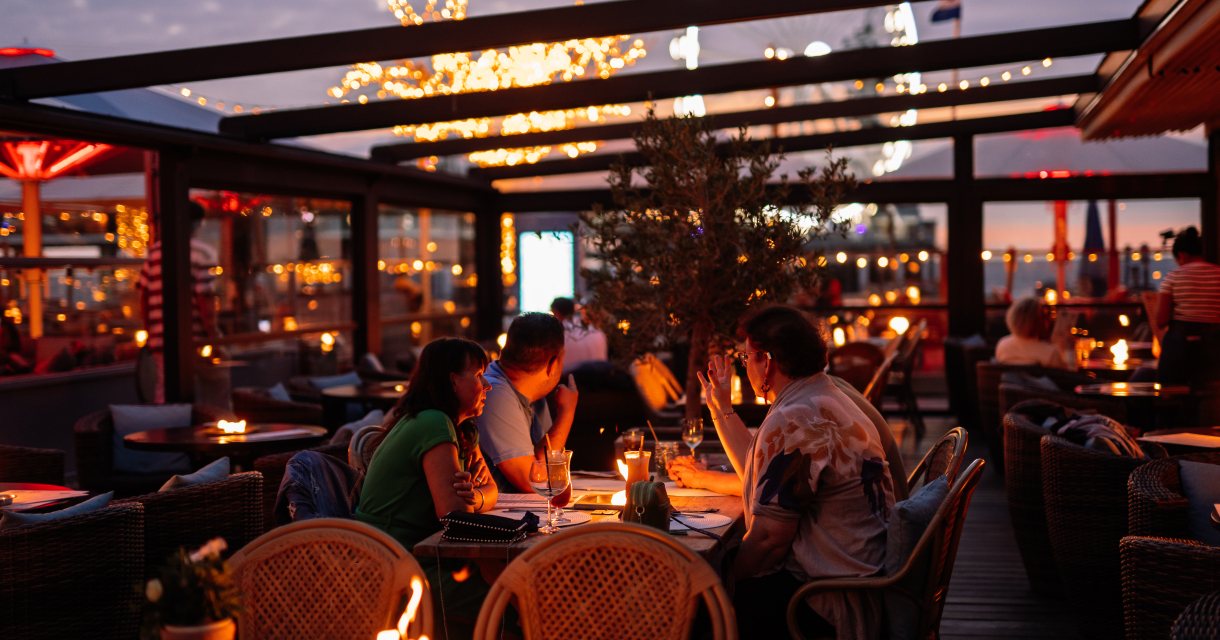 Beachclub Zeezicht Scheveningen Pier
