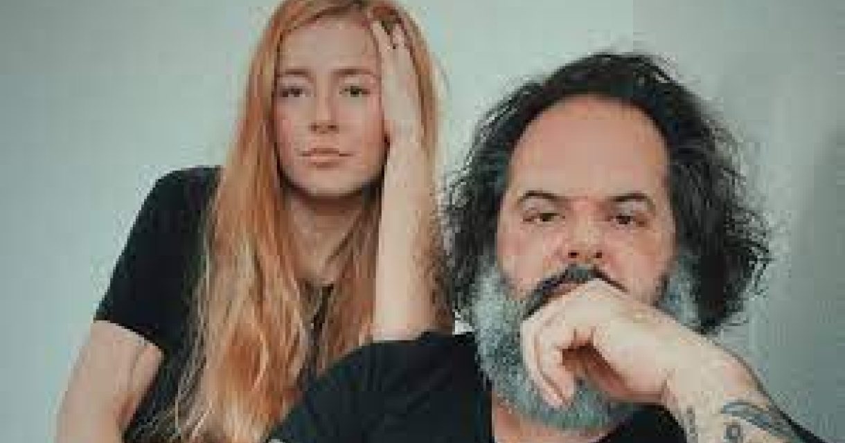 ‘Gaia’ is een bijzondere ontmoeting tussen de Nederlandse artiest Koosje en de Braziliaanse João Erbetta in Theater Pepijn ‘Gaia’ is een bijzondere ontmoeting tussen de Nederlandse artiest Koosje en de Braziliaanse João Erbetta in Theater Pepijn