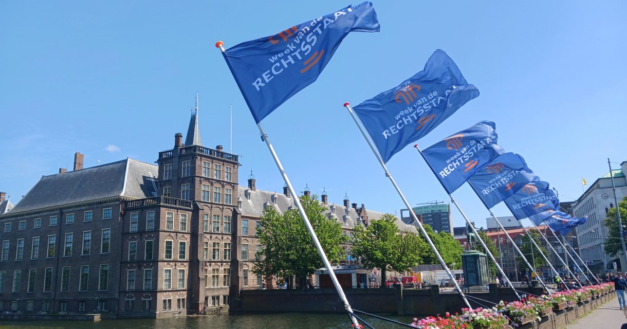 Van 4 juni tot en met zaterdag 8 juni vindt in Den Haag de Week van de Rechtsstaat plaats. Van 4 juni tot en met zaterdag 8 juni vindt in Den Haag de Week van de Rechtsstaat plaats.