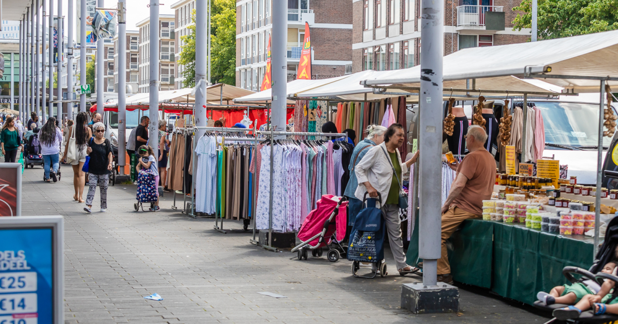 Wijkmarkt Leyweg