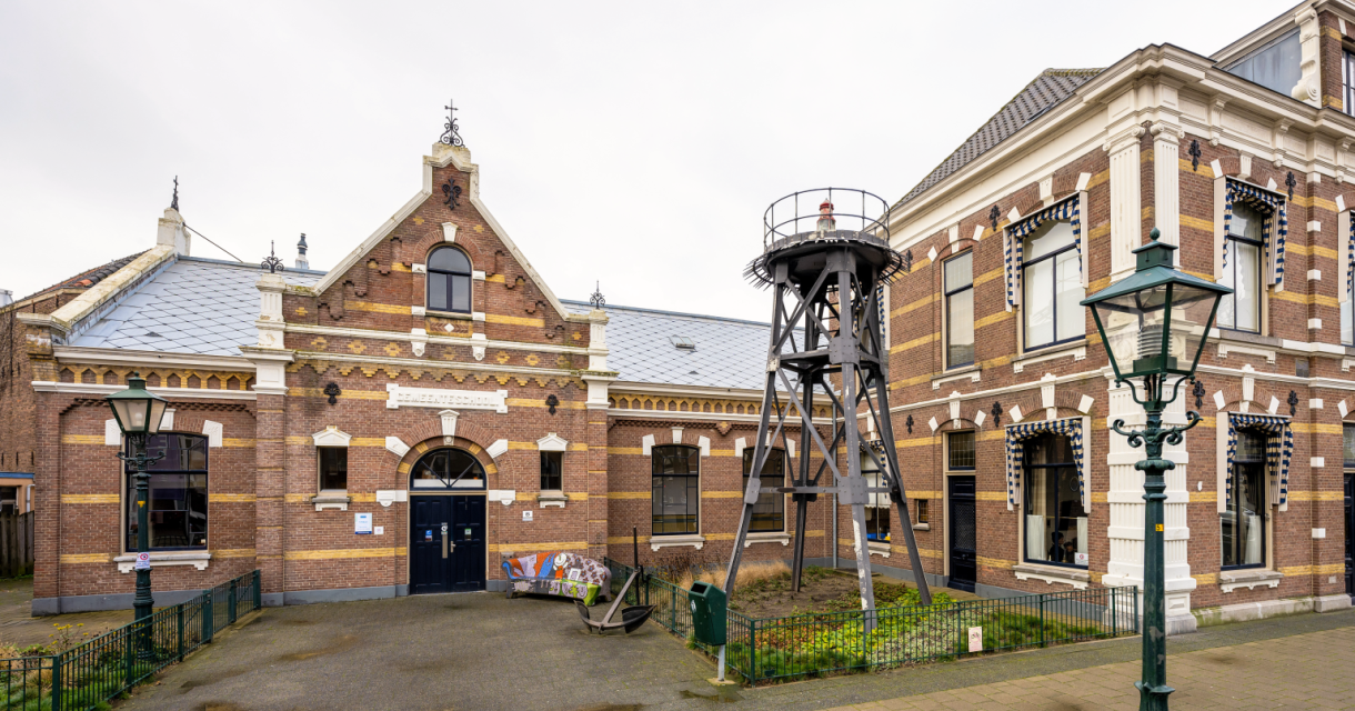 Vooraanzicht van Muzee Scheveningen 