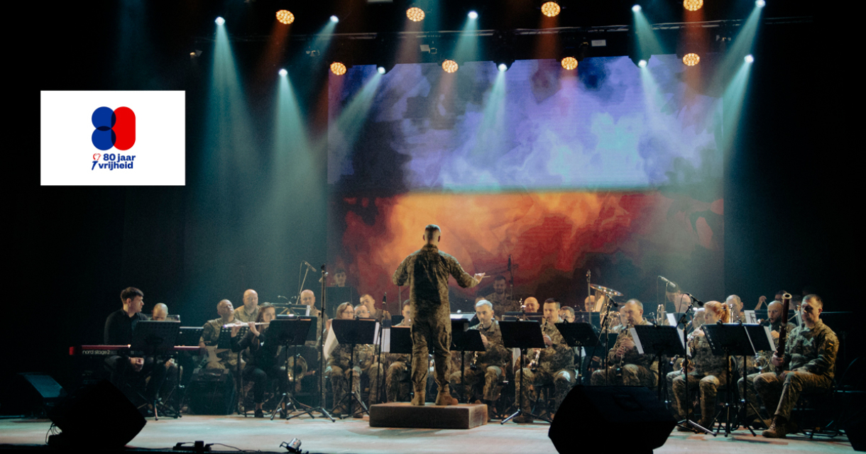 Militair Orkest Oekraiense Landmacht - 80 jaar vrijheid Militair Orkest Oekraiense Landmacht - 80 jaar vrijheid