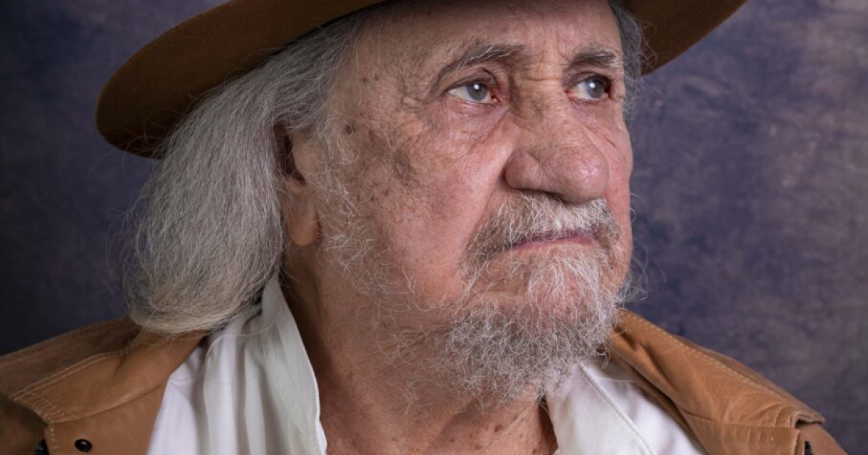 Portret Elomar foto: rechtenvrij fotograaf Leonardo Marani Portret Elomar foto: rechtenvrij fotograaf Leonardo Marani