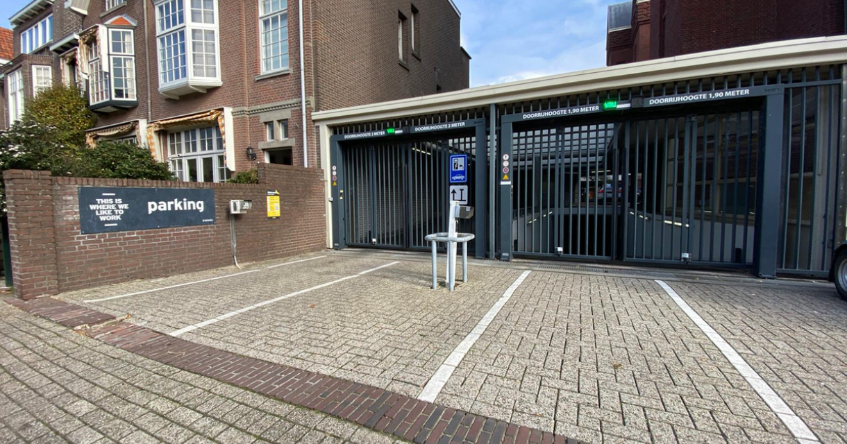 Ingang van parkeergarage ParkBee Spaces Rode Olifant (c) ParkBee 