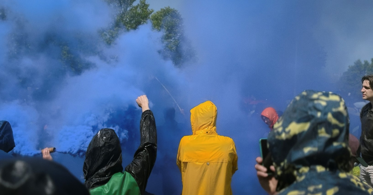 Een stuk  uit de documentaire The System