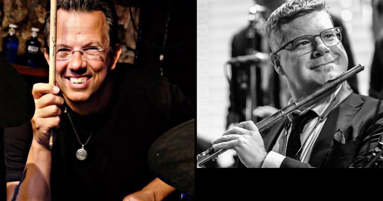 Jo Krause en Marco Kegel met respectievelijk een drumstick en een dwarsfluit in hun hand.