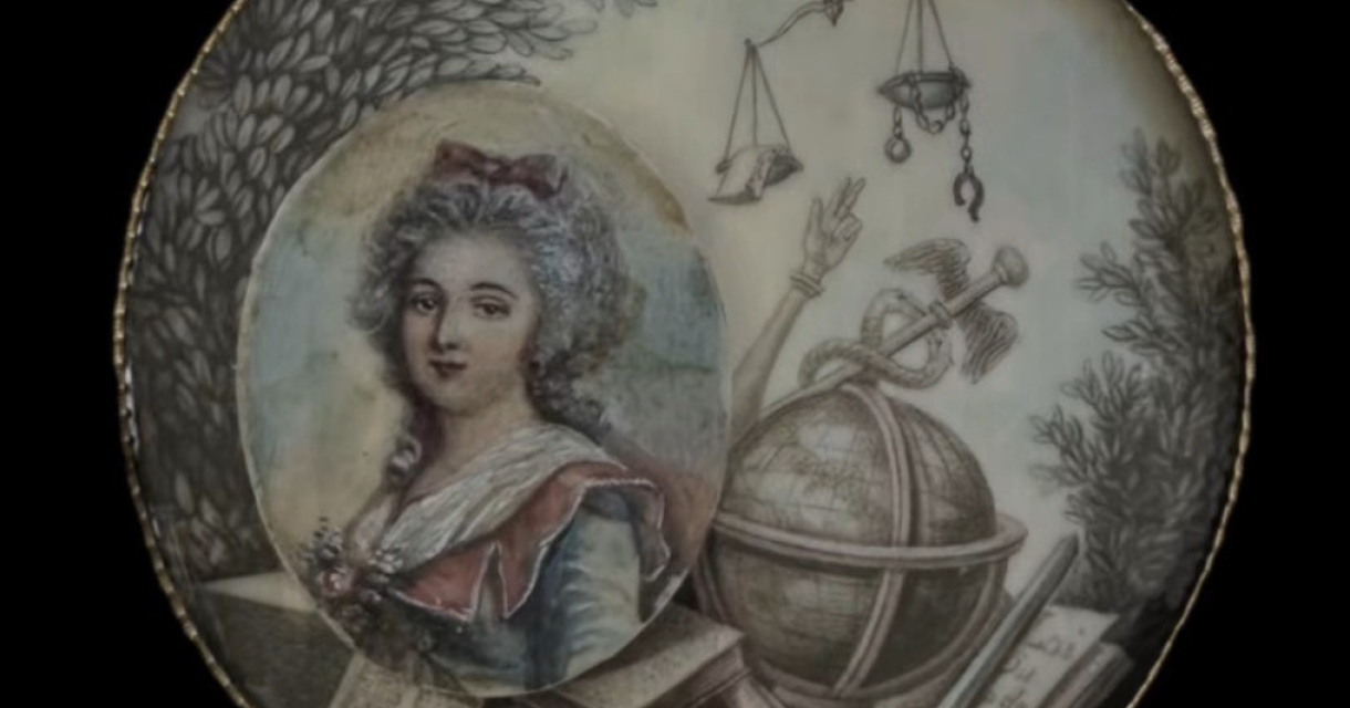 Historische afbeelding van een vrouw op een sierraad
