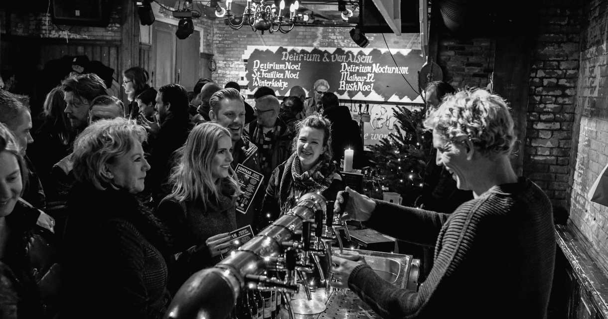 Vier Oud & Nieuw bij Club Rootz in Den Haag en kom verkleed in je beste outfit om lekker te feesten tot in de kleine uurtjes. Vier Oud & Nieuw bij Club Rootz in Den Haag en kom verkleed in je beste outfit om lekker te feesten tot in de kleine uurtjes.