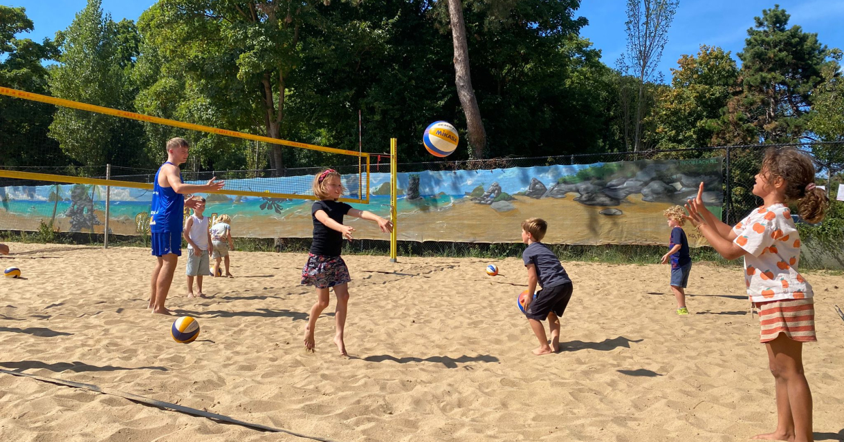 beachvolleybal-lindobeach-kidskamp.jpg