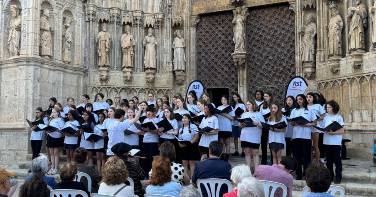 choir-photo.jpg