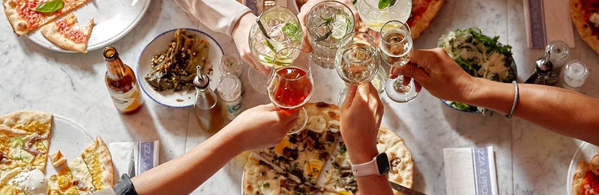 12X  Den Haag's Beste Slices: Waar je de Ultieme Pizza Vindt 