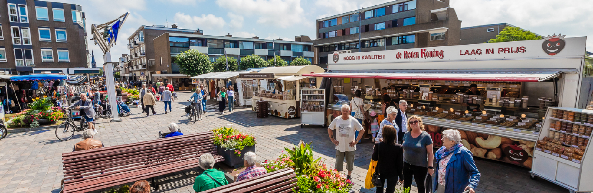 Wijkmarkt Loosduinse Hoofdplein