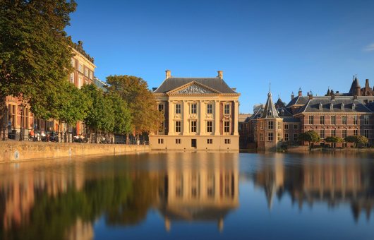 Mauritshuis Buiten