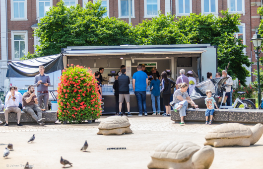 Wijkmarkt Zeeheldenkwartier op het Prins Hendrikplein 