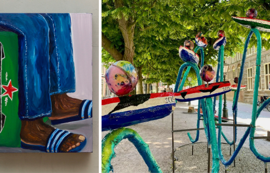 Kunstwerk met badslippers en een krat bier