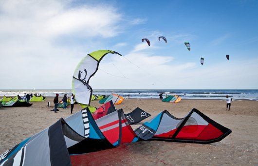 Kitesurfschool Blow Kijkduin