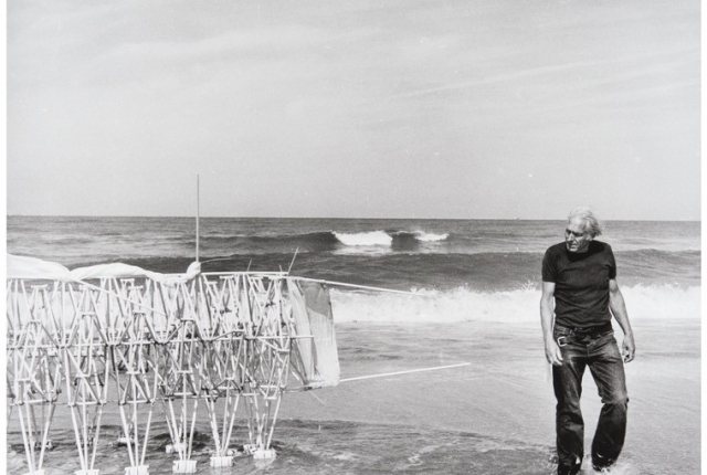 Theo-Jansen-Strandbeesten-Kunstmuseum Theo-Jansen-Strandbeesten-Kunstmuseum