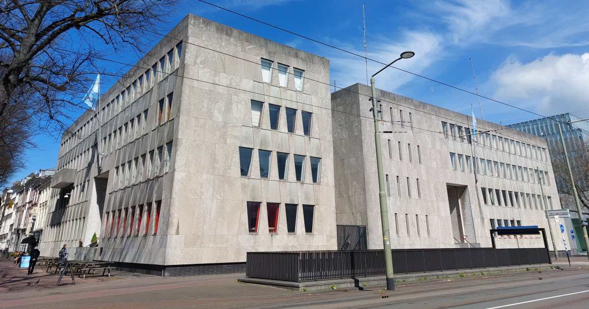 Plannen voor Nieuw Eschermuseum in voormalig ambassadegebouw voorlopig van de baan