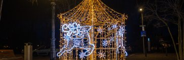 Lichtobject caroussel in Scheveningen